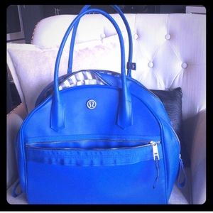 Blue lululemon workout bag